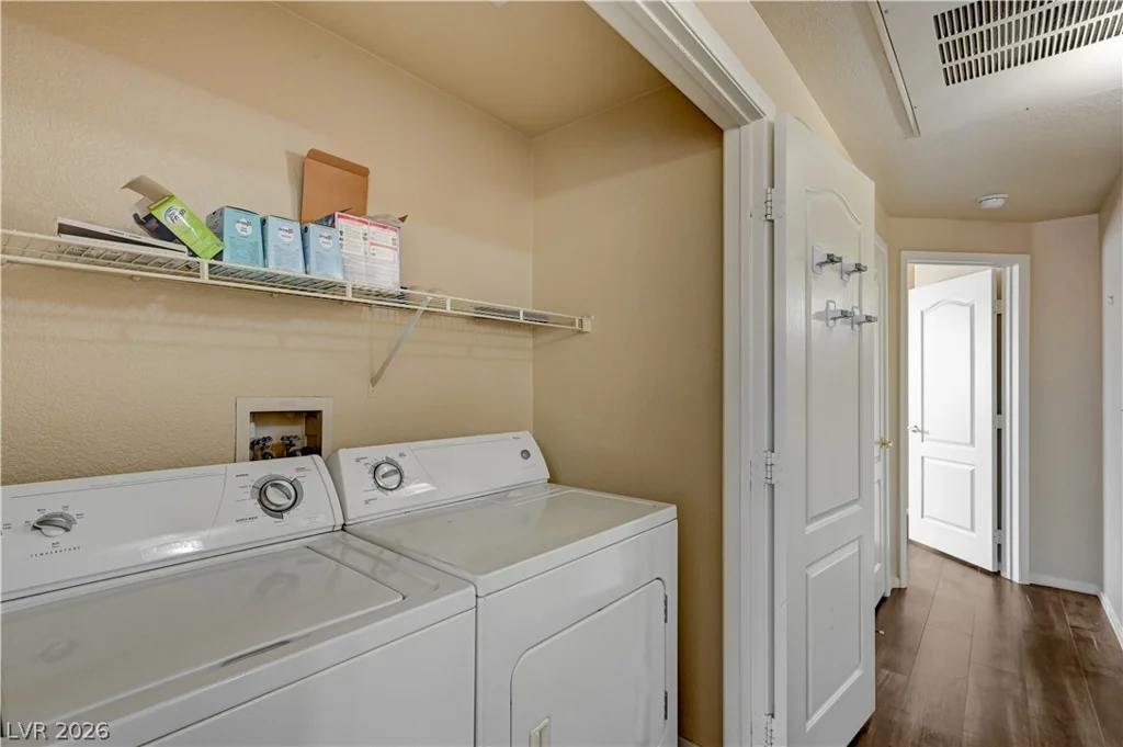 7700 Constanso, Las Vegas, NV 89128