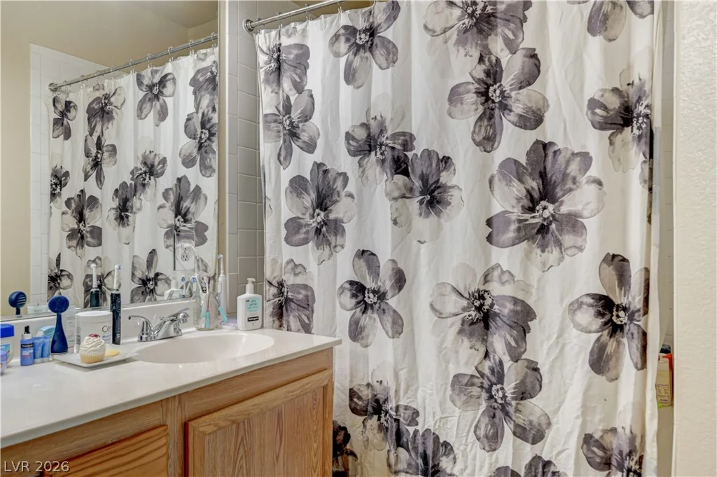 7700 Constanso, Las Vegas, NV 89128