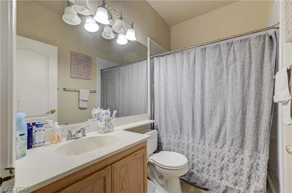 7700 Constanso, Las Vegas, NV 89128