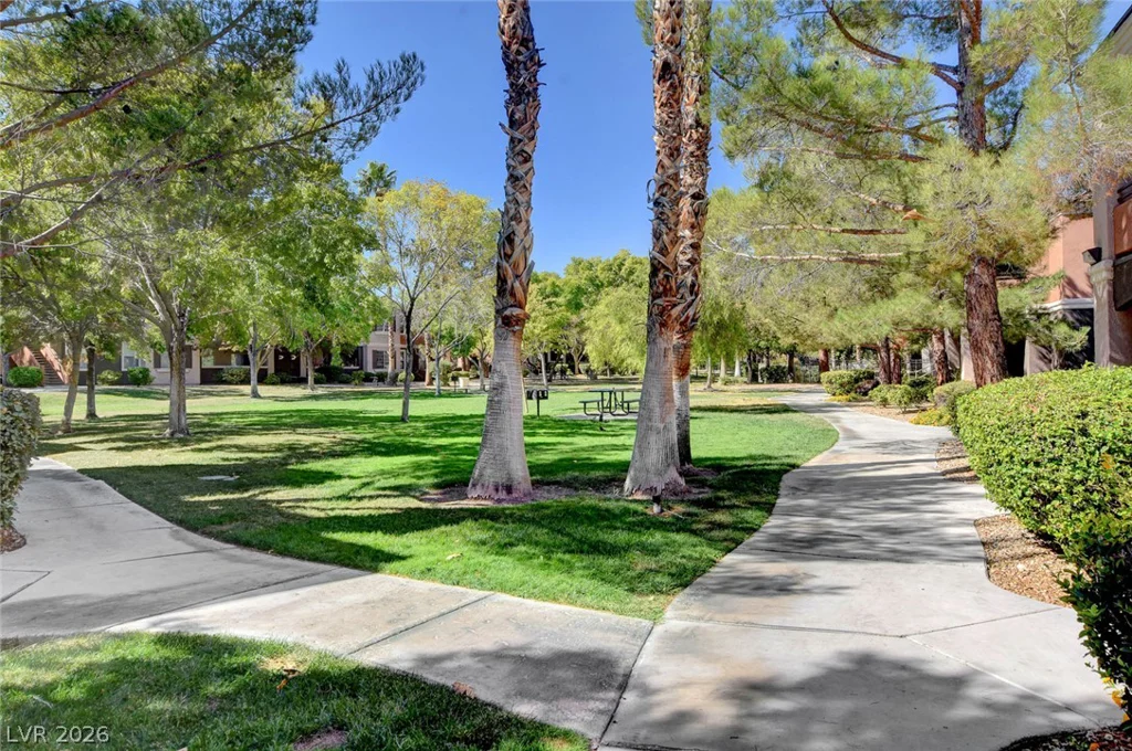 7700 Constanso, Las Vegas, NV 89128