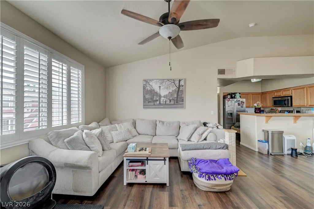 7700 Constanso, Las Vegas, NV 89128