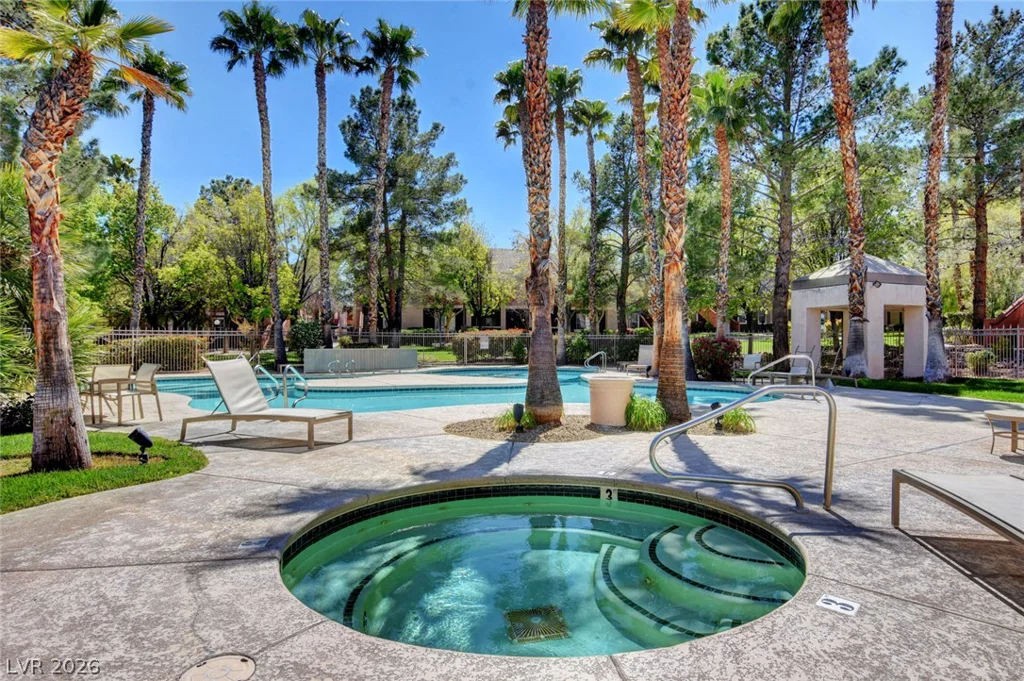 7700 Constanso, Las Vegas, NV 89128