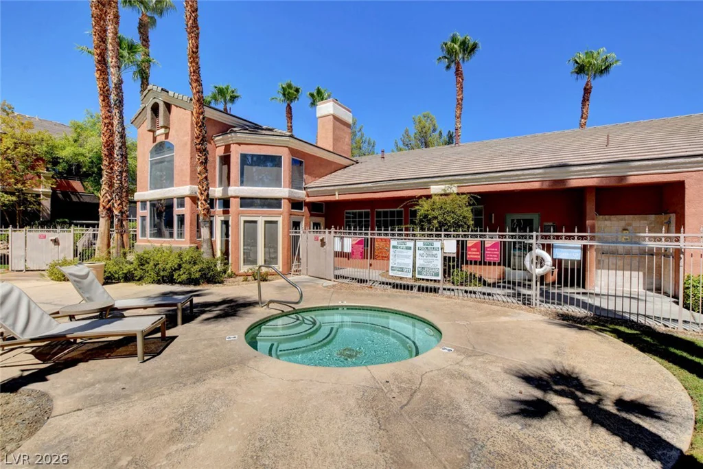 7700 Constanso, Las Vegas, NV 89128
