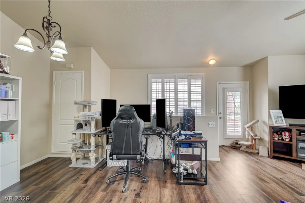 7700 Constanso, Las Vegas, NV 89128