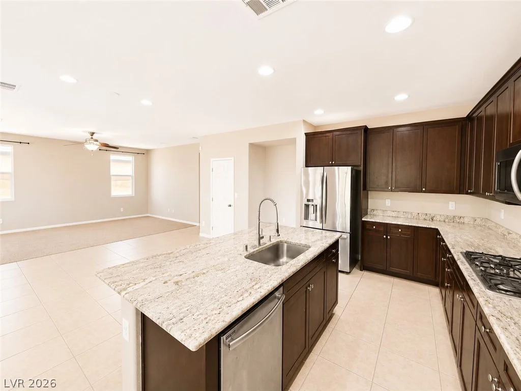 2716 Graceful Grove, North Las Vegas, NV 89032