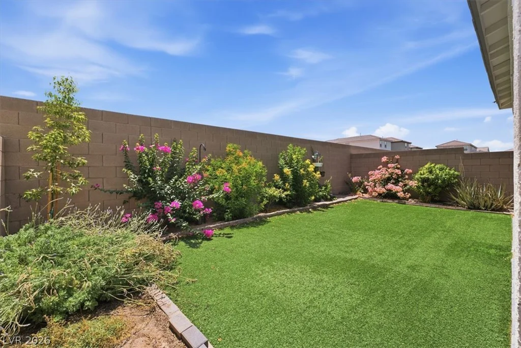 4423 Frias Falls, Las Vegas, NV 89141