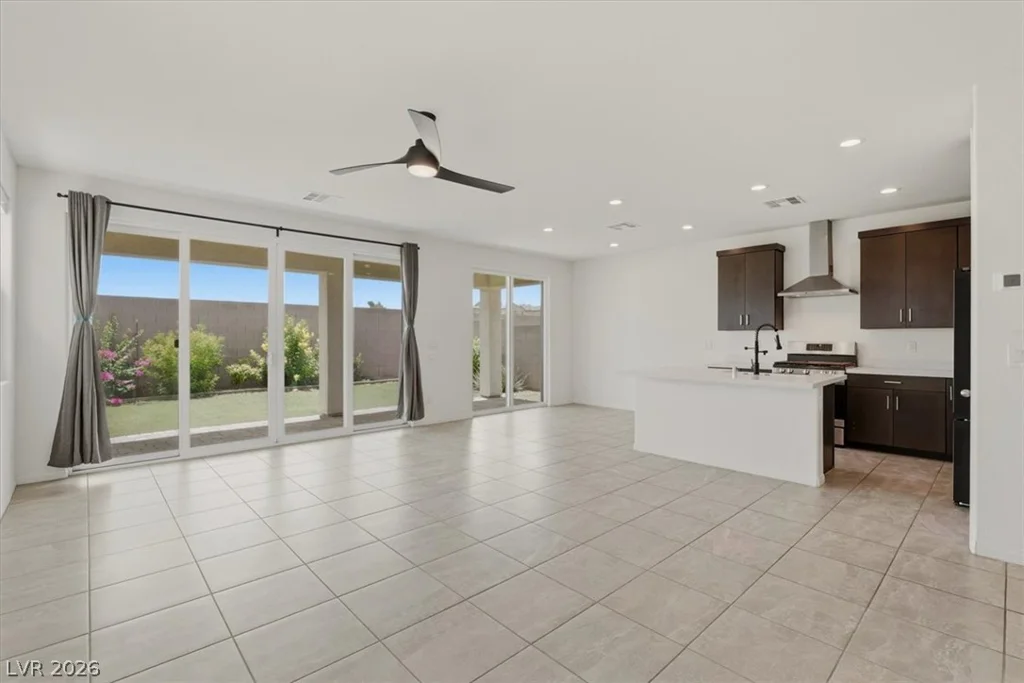 4423 Frias Falls, Las Vegas, NV 89141