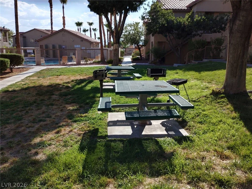 2110 Los Feliz, Las Vegas, NV 89156