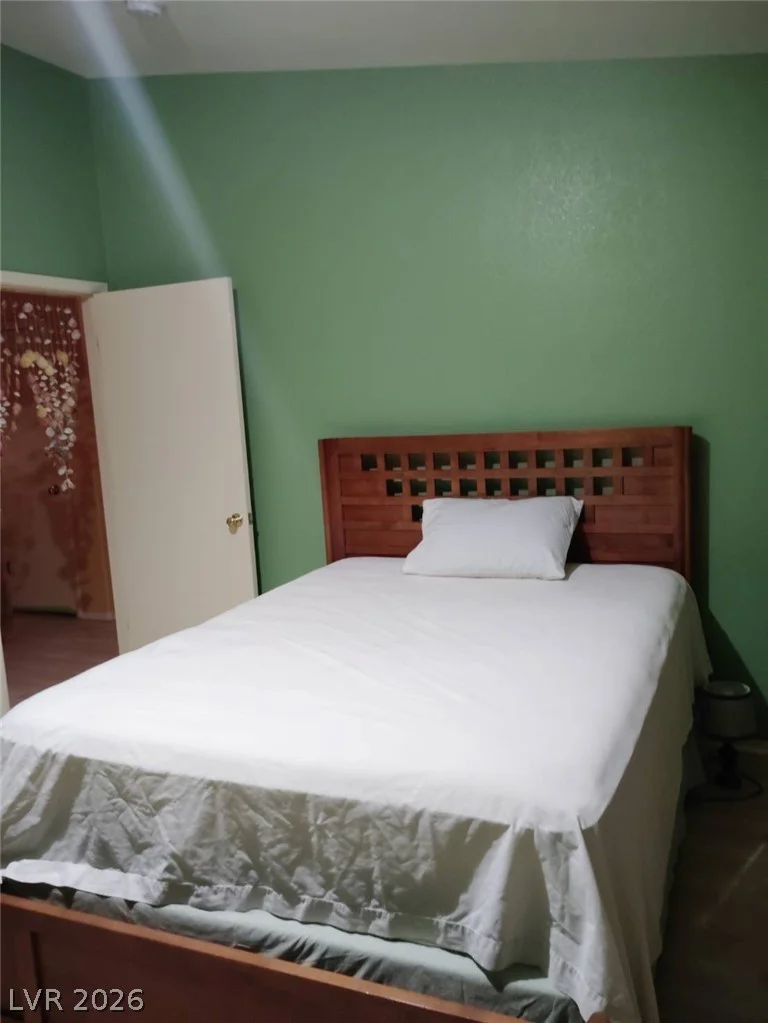 2110 Los Feliz, Las Vegas, NV 89156