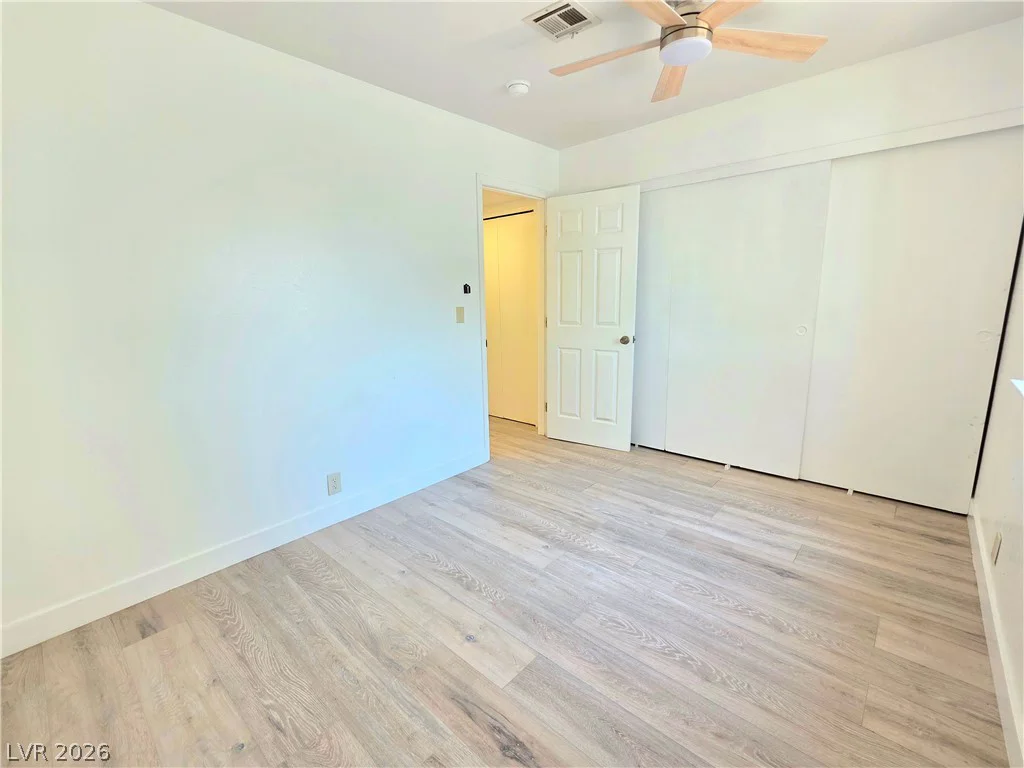 3275 Arville, Las Vegas, NV 89102