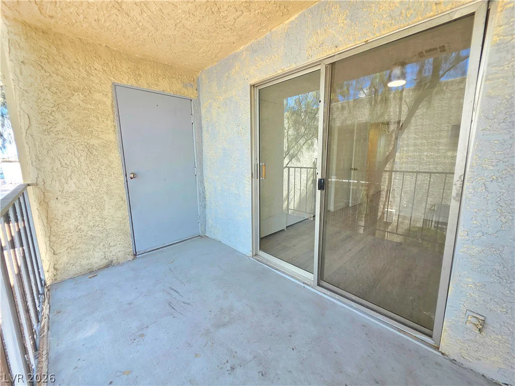 3275 Arville, Las Vegas, NV 89102