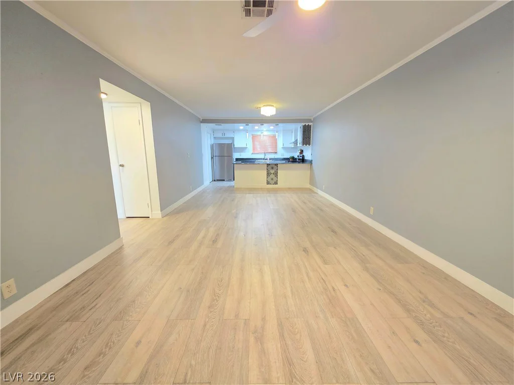 3275 Arville, Las Vegas, NV 89102