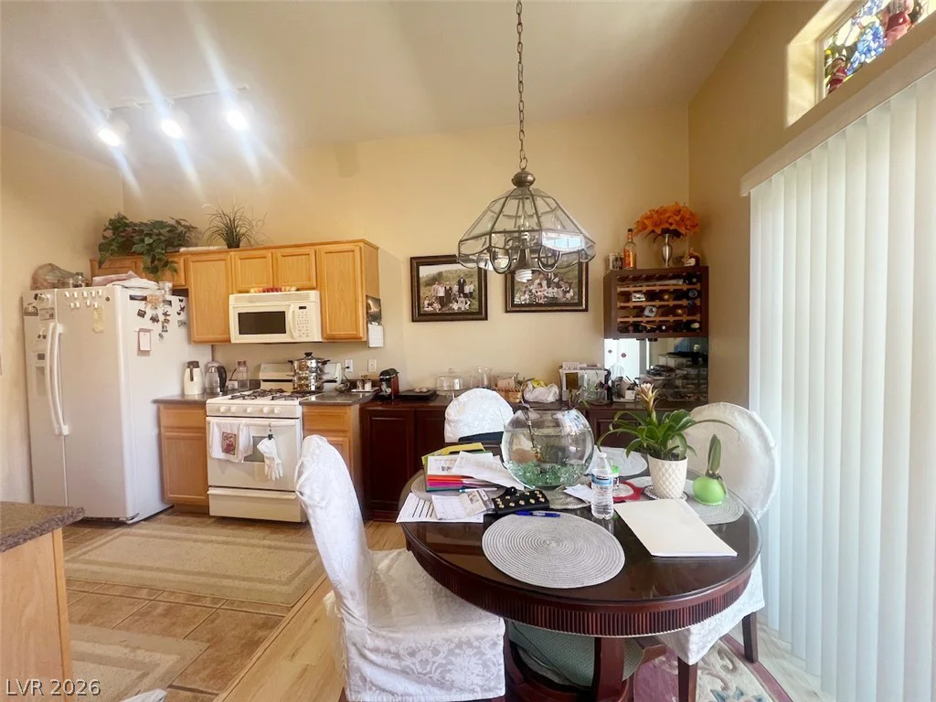 2305 Horizon Ridge, Henderson, NV 89052