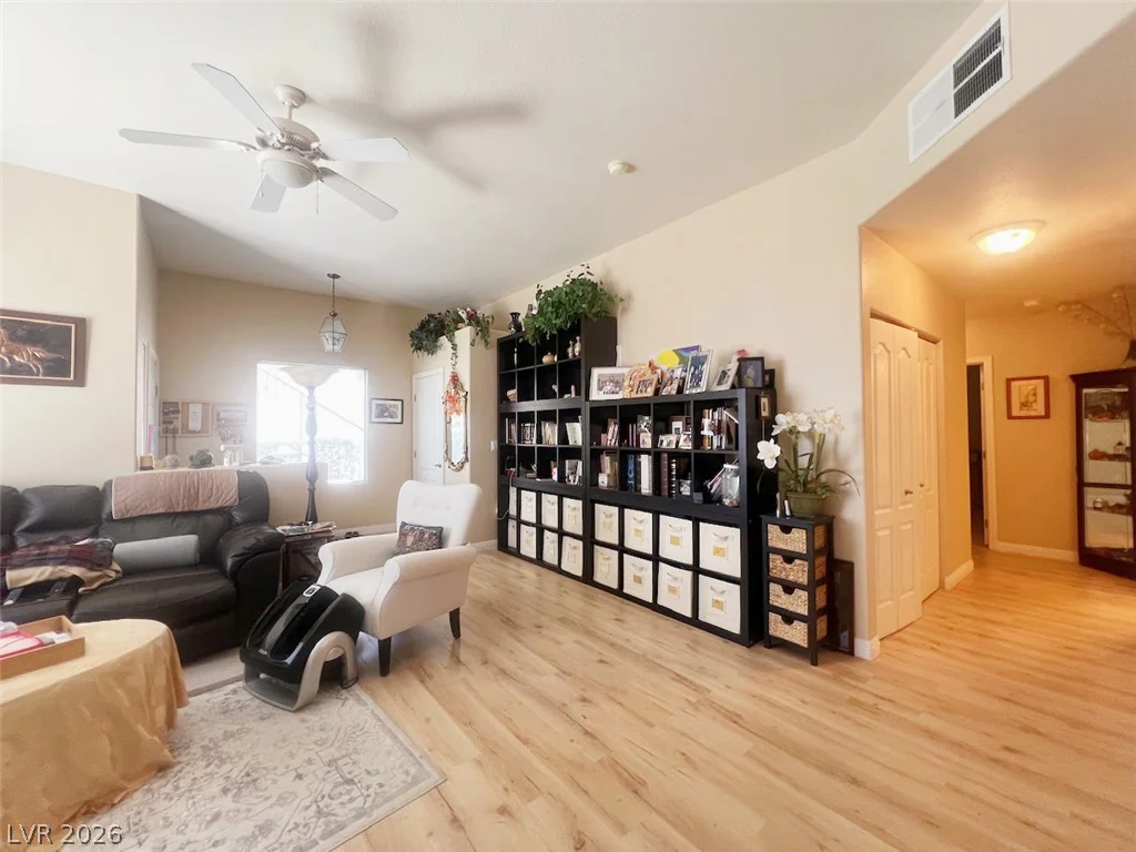 2305 Horizon Ridge, Henderson, NV 89052