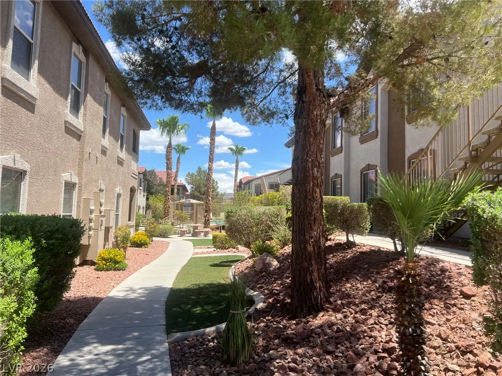 2305 Horizon Ridge, Henderson, NV 89052