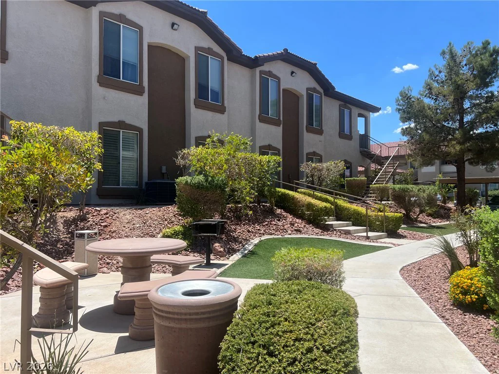 2305 Horizon Ridge, Henderson, NV 89052