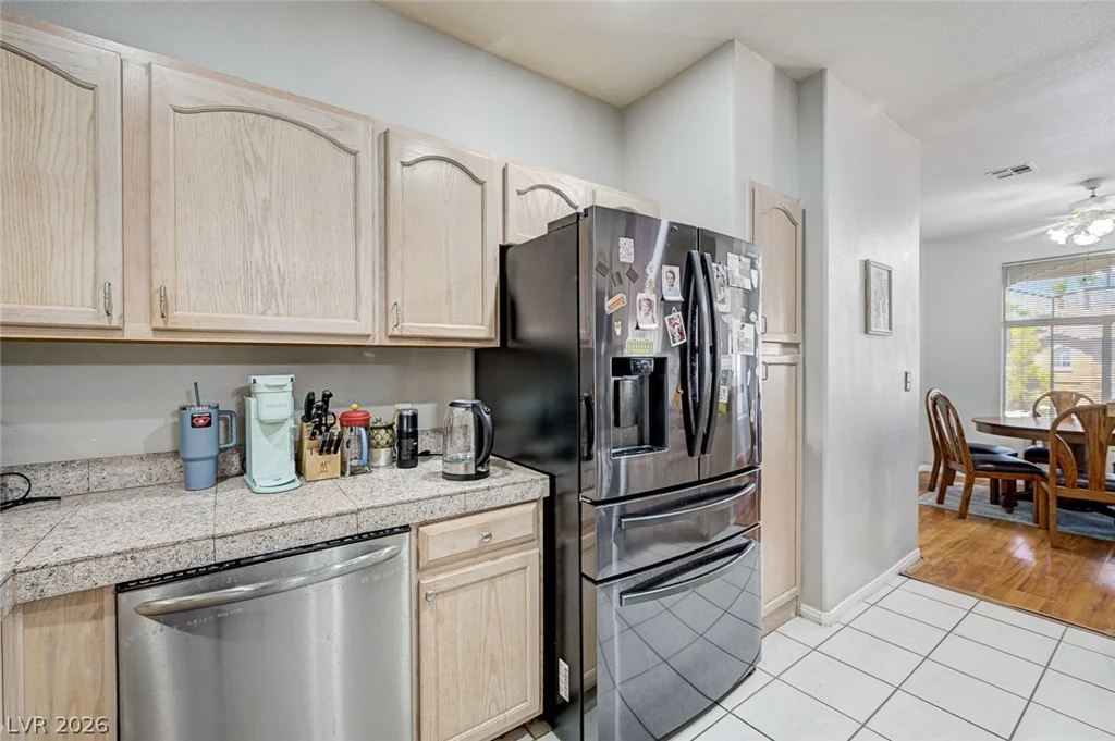 1604 Cardinal Bluff, Las Vegas, NV 89128