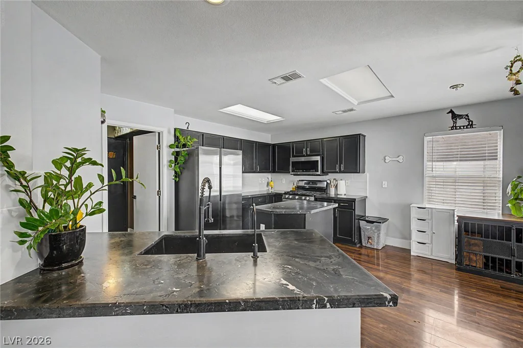 977 Cedar Pines, Henderson, NV 89011