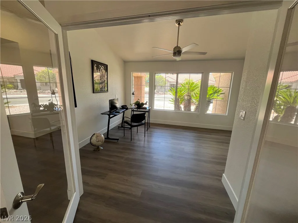 8500 Linderwood, Las Vegas, NV 89134