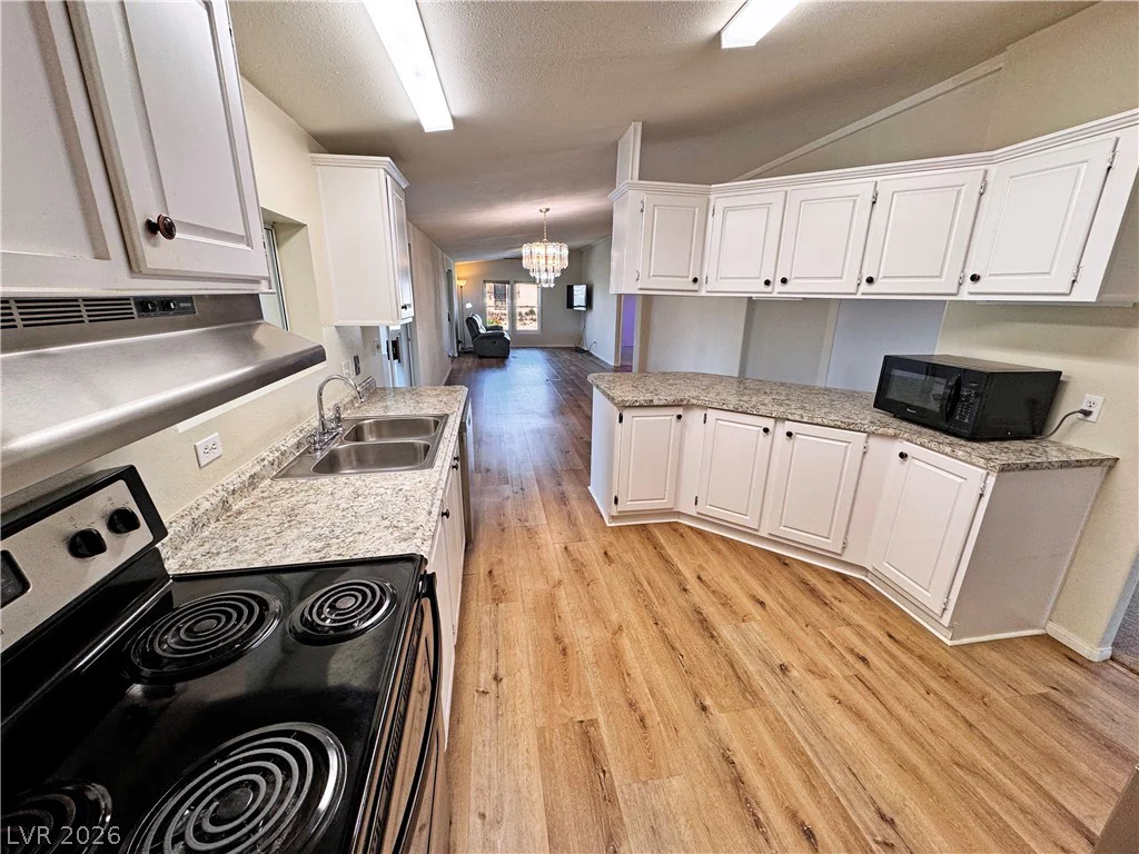 2860 Rainbow, Pahrump, NV 89048