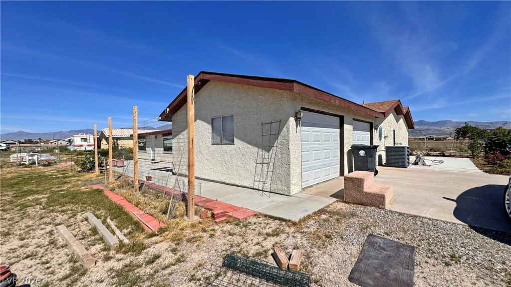 2860 Rainbow, Pahrump, NV 89048
