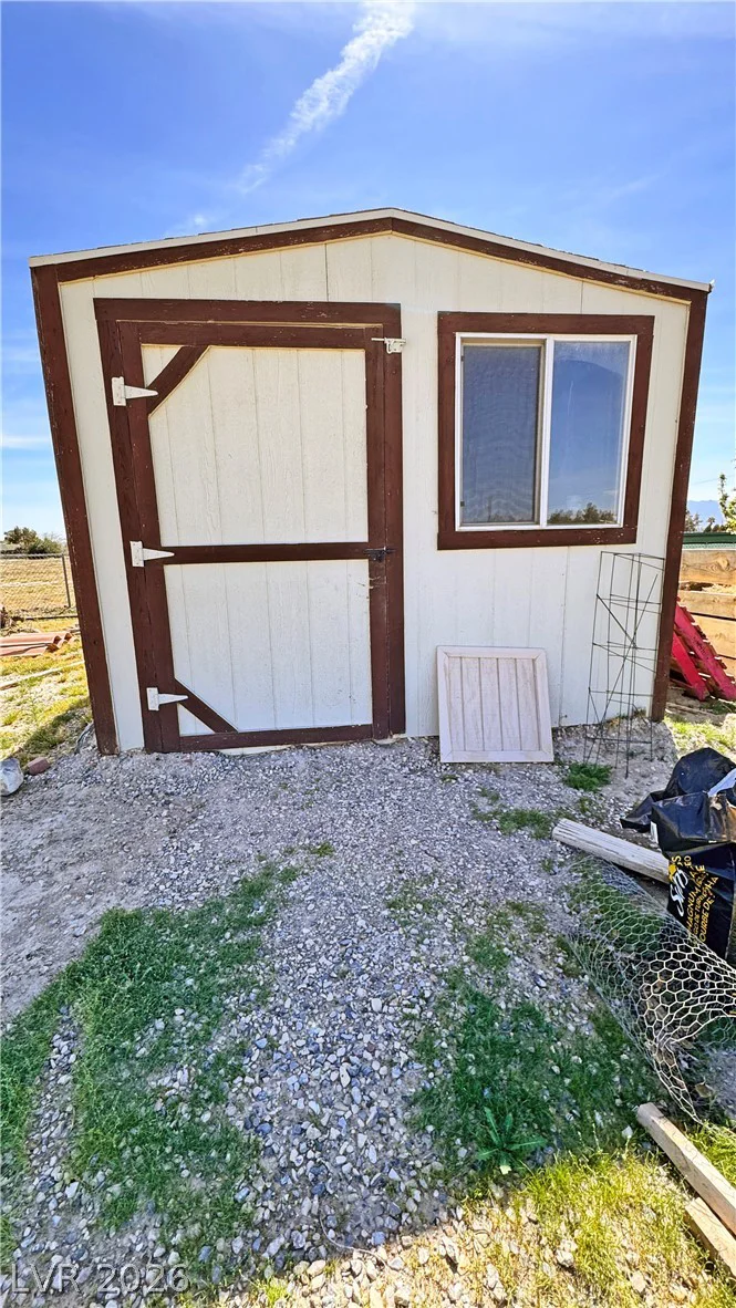 2860 Rainbow, Pahrump, NV 89048