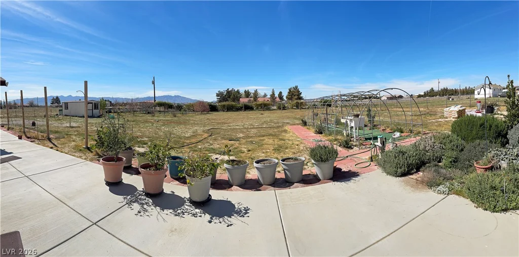 2860 Rainbow, Pahrump, NV 89048