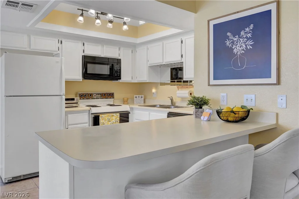 1108 Cimarron, Las Vegas, NV 89128