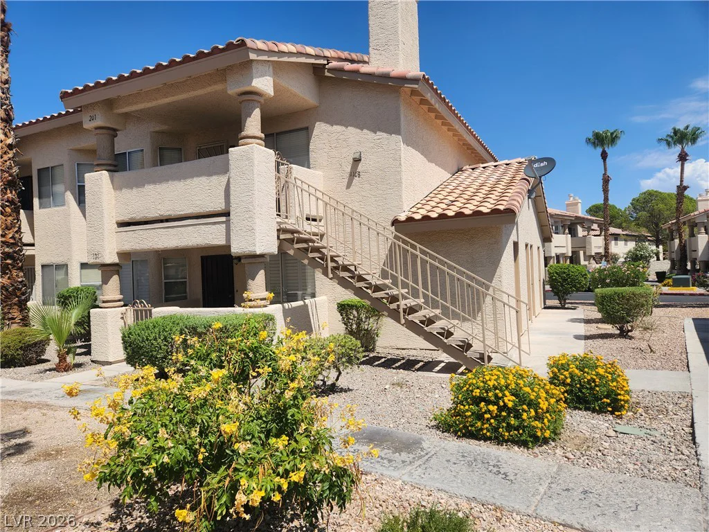 1108 Cimarron, Las Vegas, NV 89128
