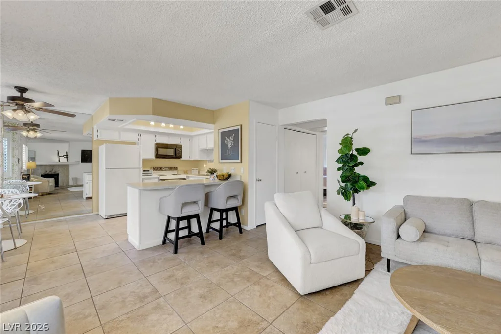 1108 Cimarron, Las Vegas, NV 89128