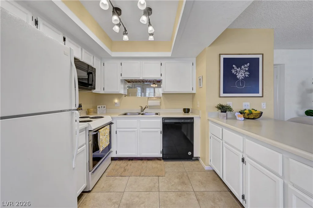1108 Cimarron, Las Vegas, NV 89128