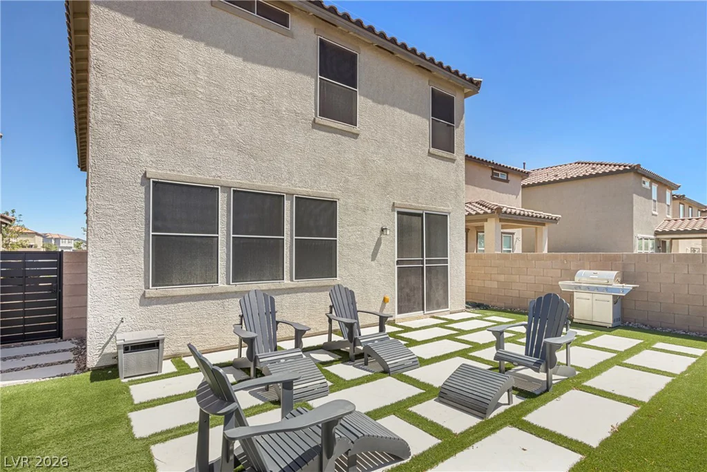 9717 Manchester Peak, Las Vegas, NV 89178