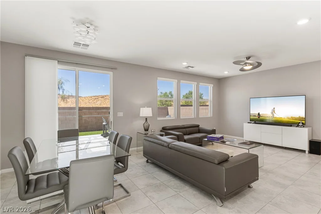 9717 Manchester Peak, Las Vegas, NV 89178