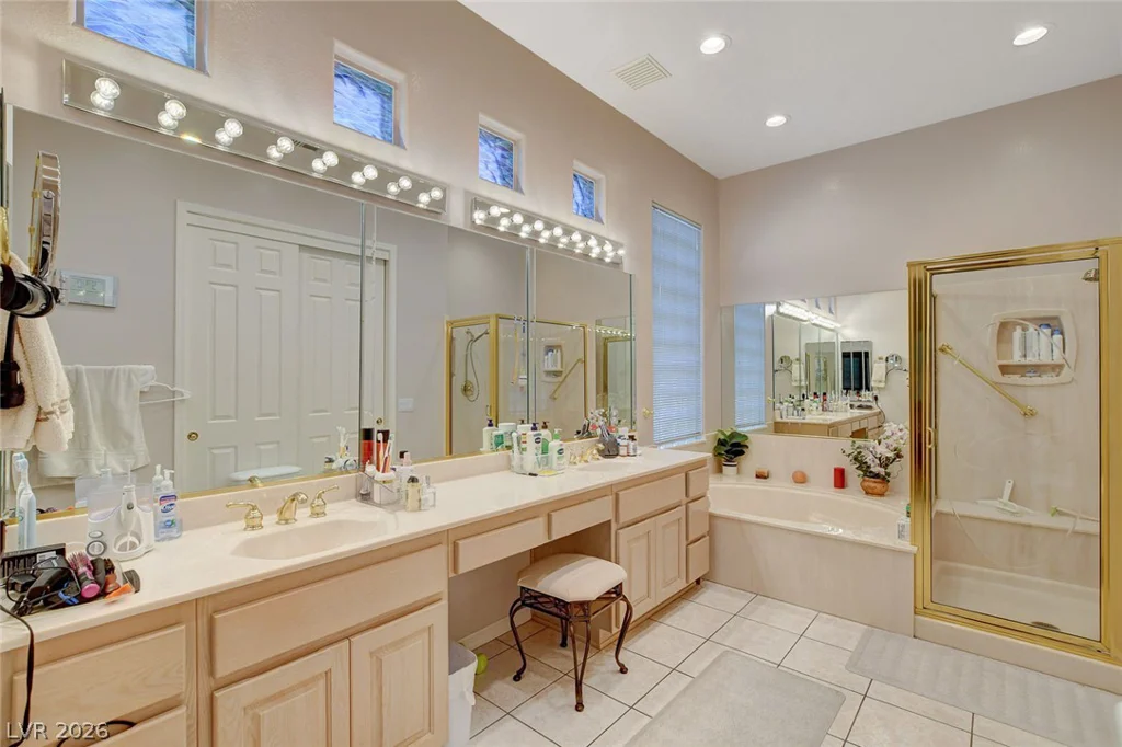 10608 Back Plains, Las Vegas, NV 89134