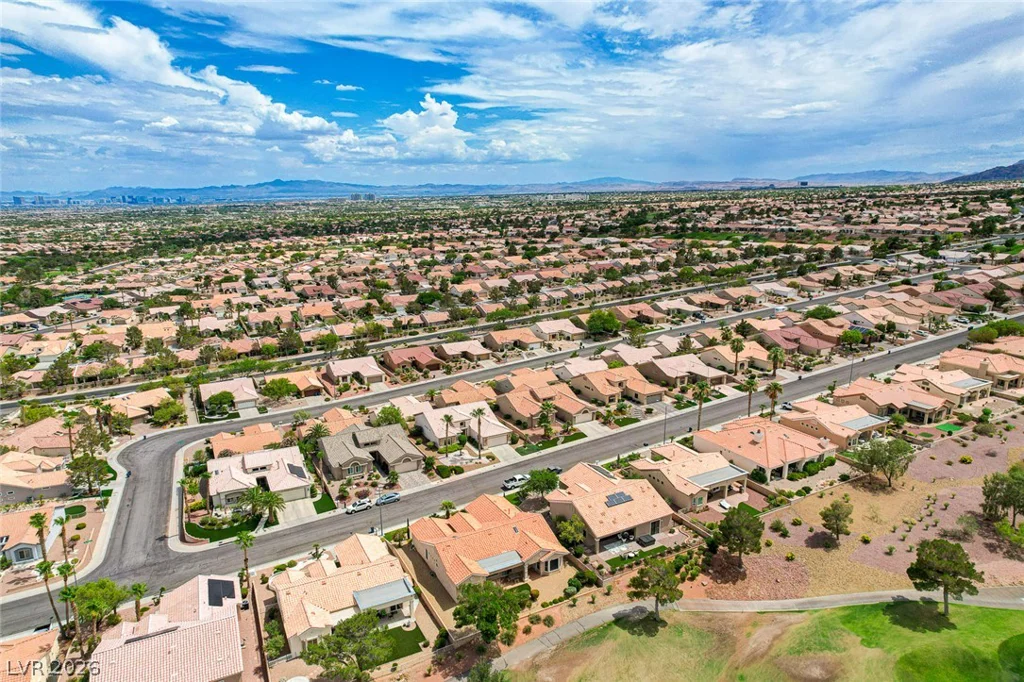 10608 Back Plains, Las Vegas, NV 89134