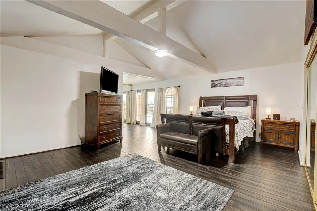 672 Los Feliz, Las Vegas, NV 89110