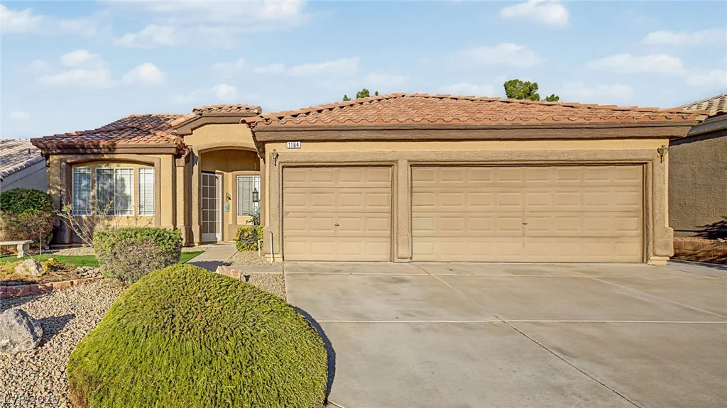 1164 Mirage Lake, Henderson, NV 89052
