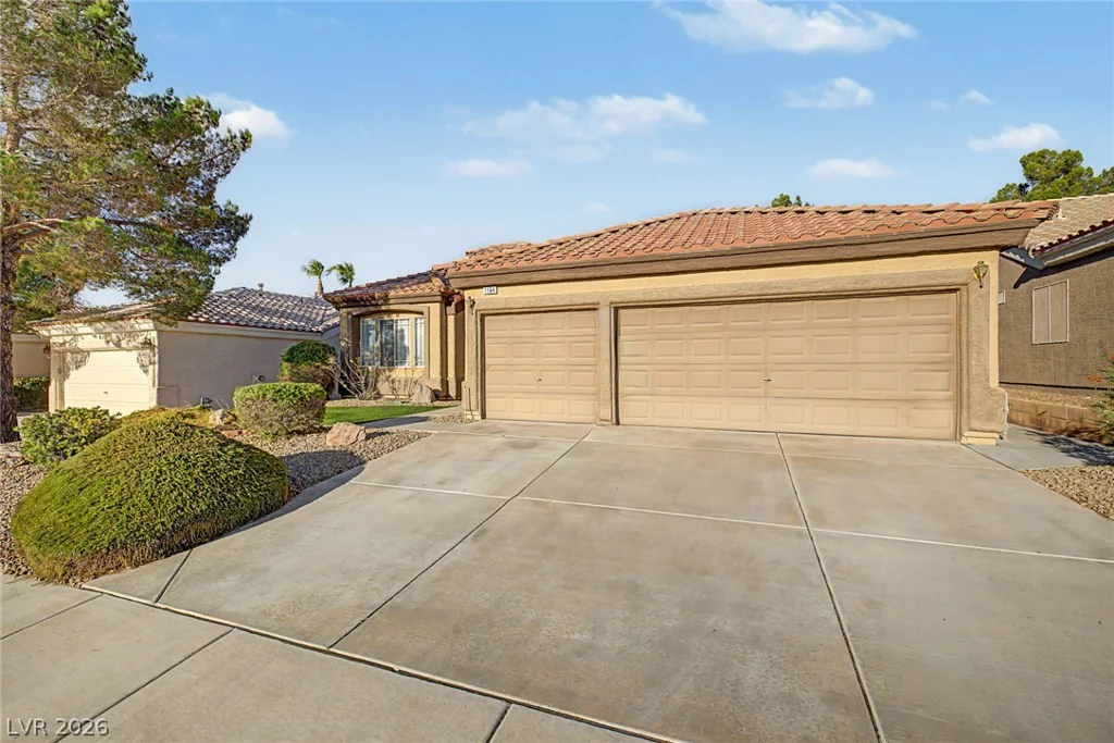 1164 Mirage Lake, Henderson, NV 89052