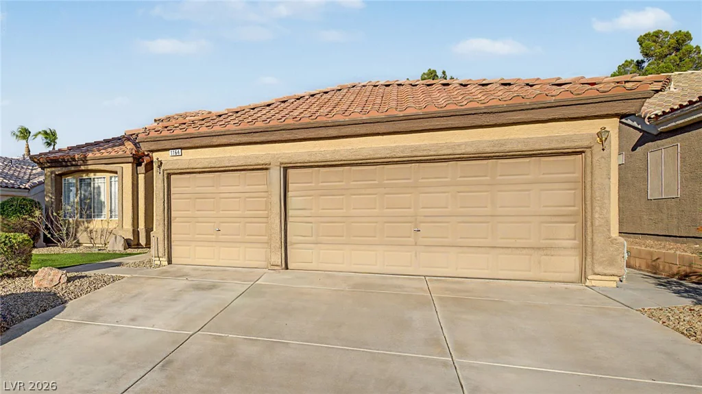 1164 Mirage Lake, Henderson, NV 89052