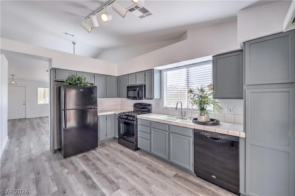 3869 Mapleview, Las Vegas, NV 89147