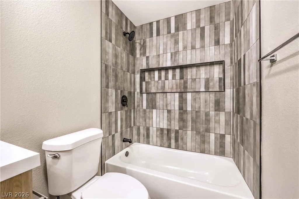 4060 Harmon, Las Vegas, NV 89121