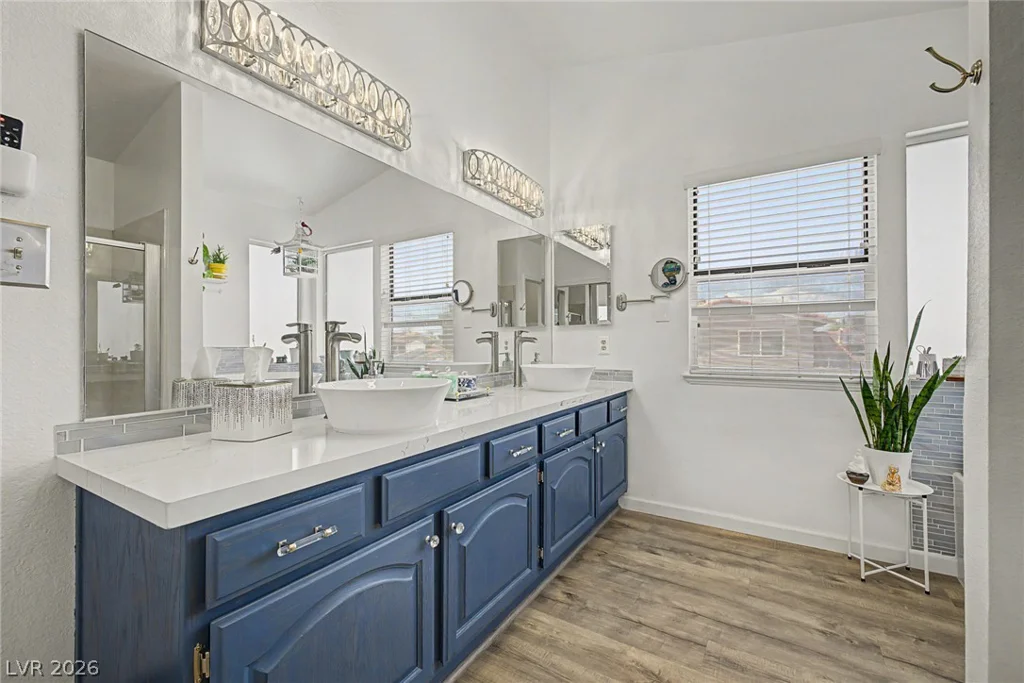 4472 Lindenhurst, Las Vegas, NV 89120