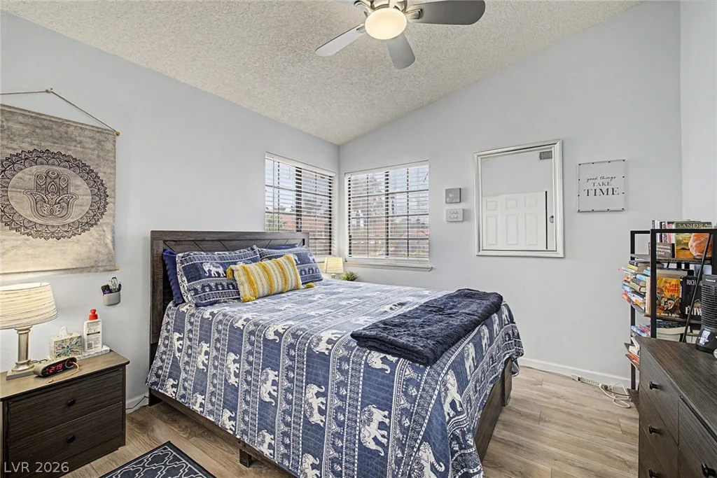 4472 Lindenhurst, Las Vegas, NV 89120