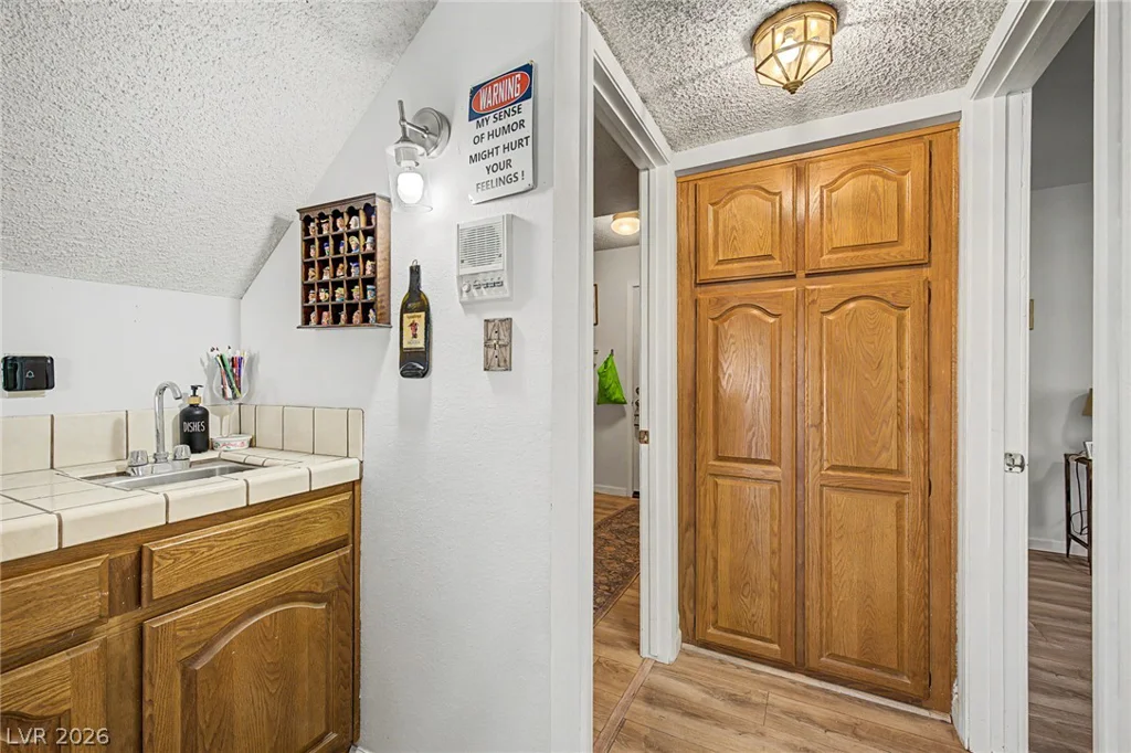 4472 Lindenhurst, Las Vegas, NV 89120