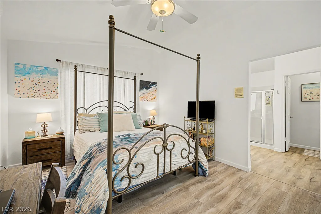 4472 Lindenhurst, Las Vegas, NV 89120