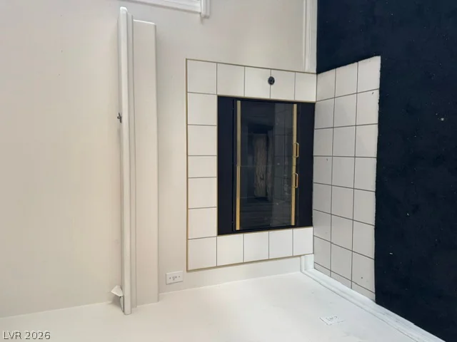 2725 Nellis, Las Vegas, NV 89121