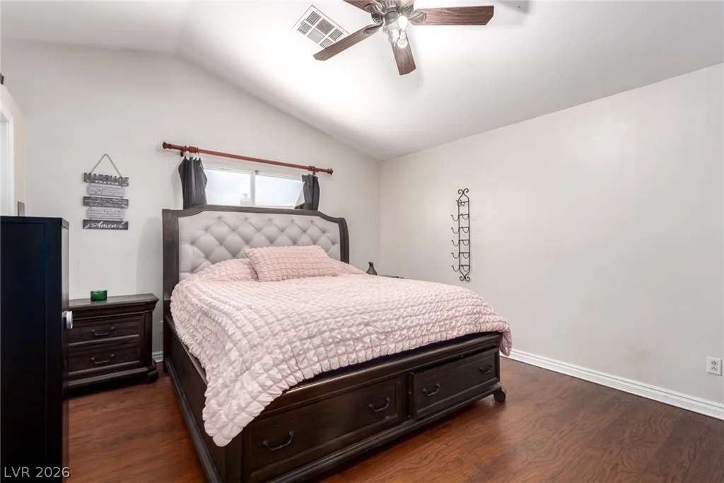 3825 Manhattan Bridge, North Las Vegas, NV 89032