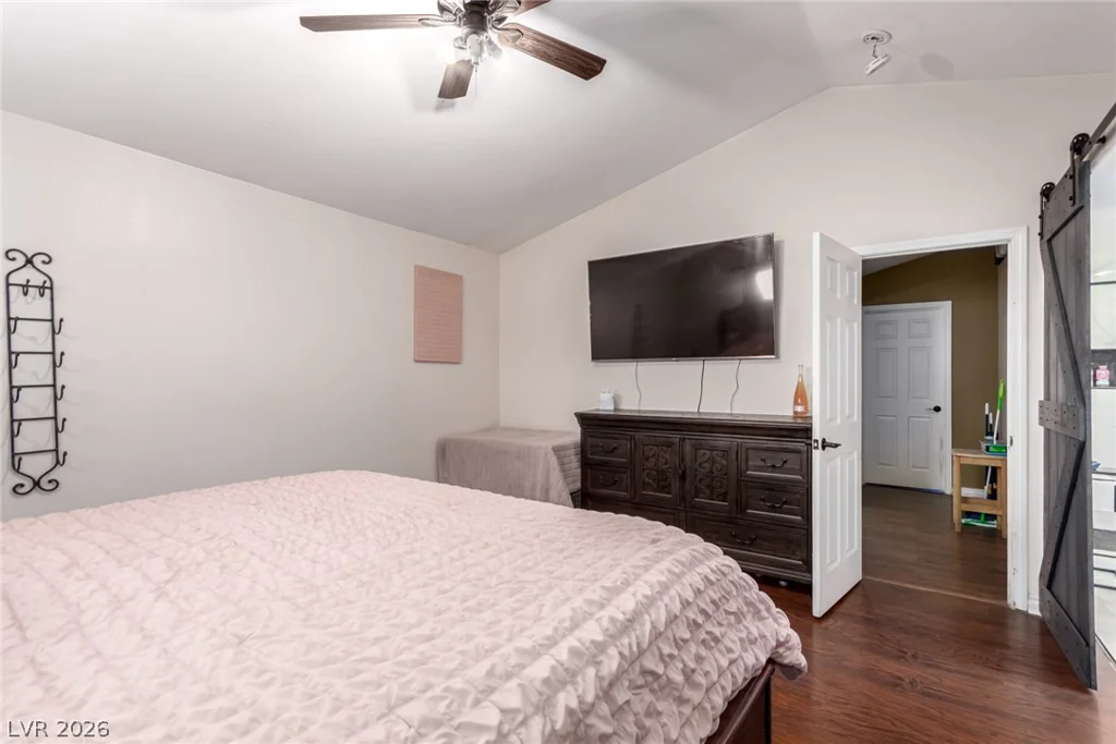 3825 Manhattan Bridge, North Las Vegas, NV 89032