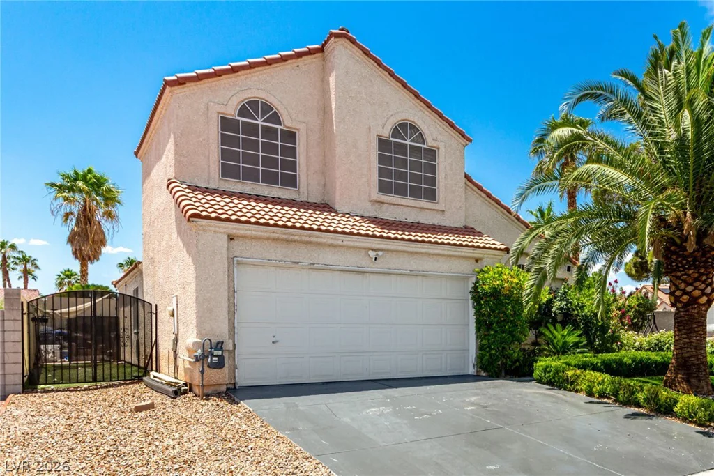 3825 Manhattan Bridge, North Las Vegas, NV 89032