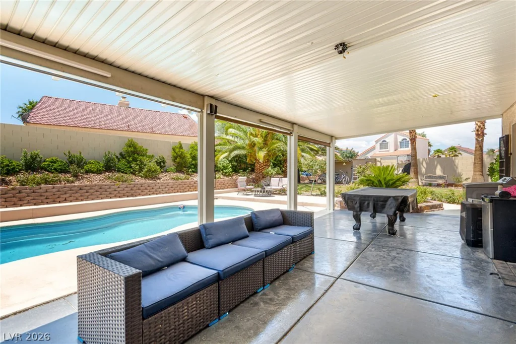 3825 Manhattan Bridge, North Las Vegas, NV 89032